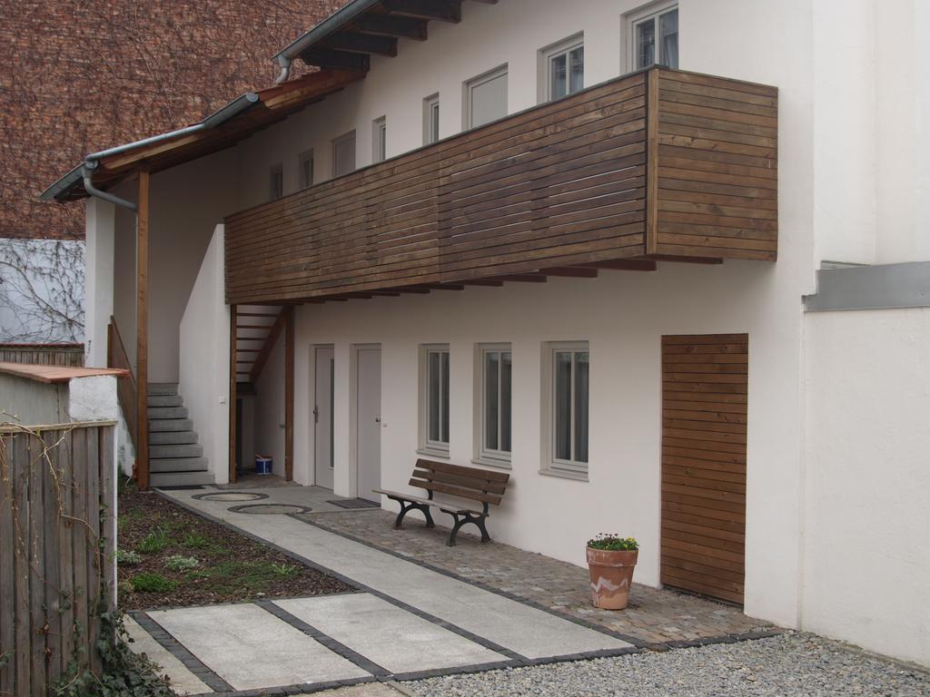Gaestehaus In Der Gotthardtstrasse Érfurt Exterior foto